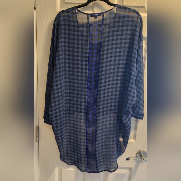 Lucca Couture Sheer Hi Low Top - Picture 2 of 9